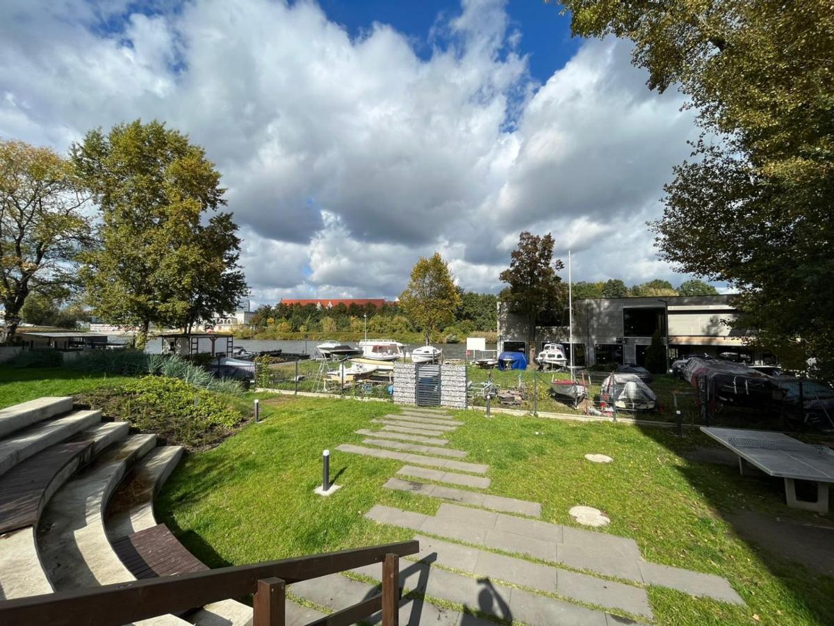 Komfortowy Apartament Z Parkingiem Вроцлав Екстер'єр фото