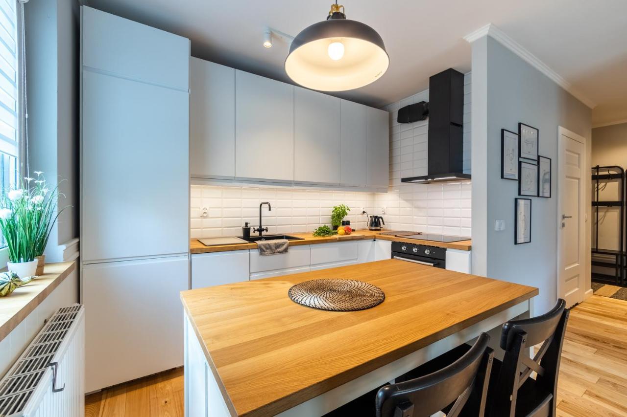 Komfortowy Apartament Z Parkingiem Вроцлав Екстер'єр фото