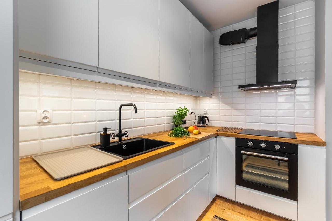 Komfortowy Apartament Z Parkingiem Вроцлав Екстер'єр фото